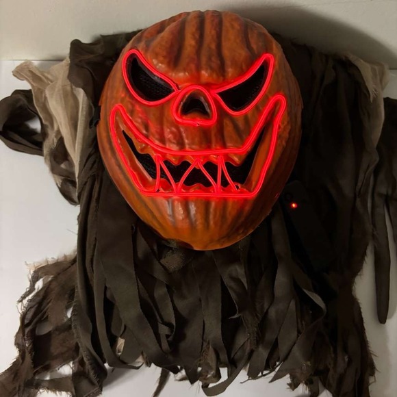 Spirit Halloween Light  Jack-o-Lantern‎ Costume Light Up Mask Child Large 12-14 - Picture 3 of 7
